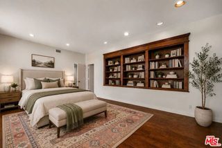 1333 S Beverly Glen Boulevard 606, Los Angeles, CA 90024
