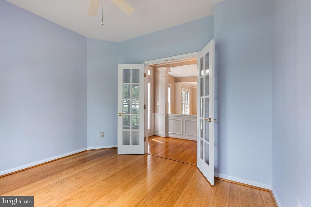 Image 10 of property listing at 29684 SULLIVAN DR, Easton, MD 21601