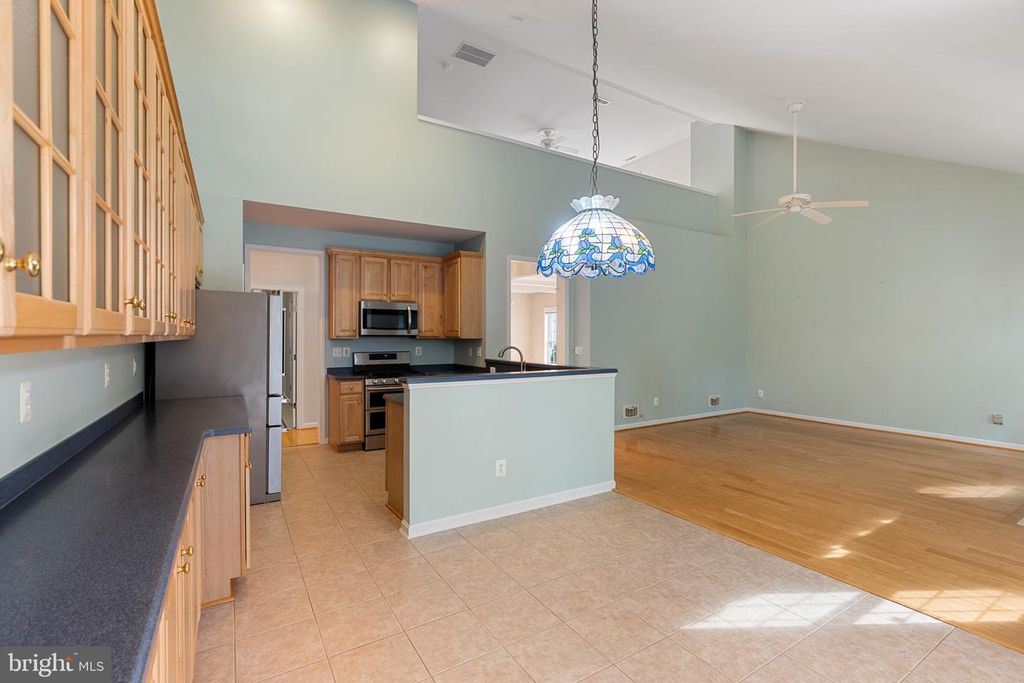 Image 21 of property listing at 29684 SULLIVAN DR, Easton, MD 21601