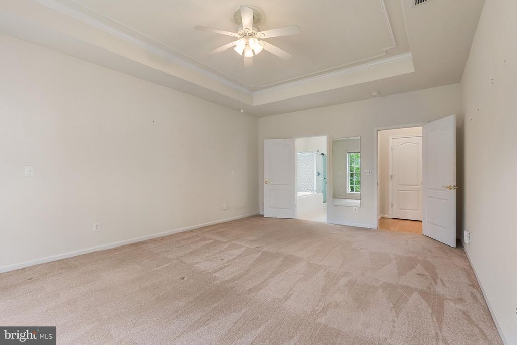 Image 23 of property listing at 29684 SULLIVAN DR, Easton, MD 21601