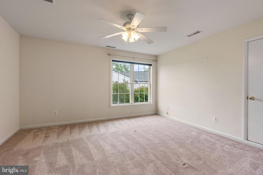 Image 28 of property listing at 29684 SULLIVAN DR, Easton, MD 21601