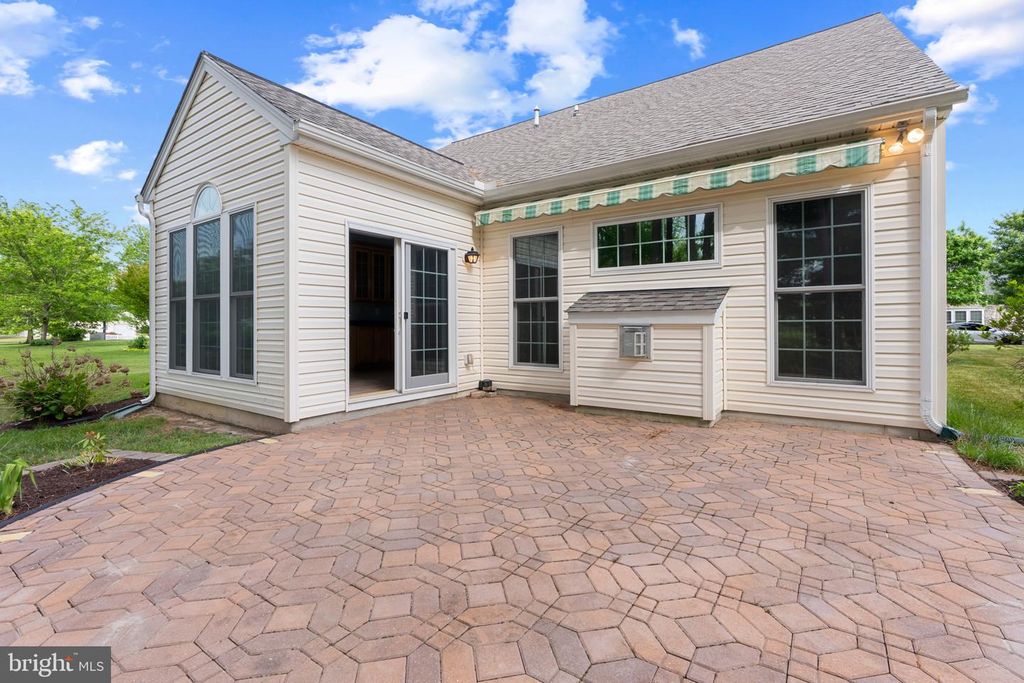 Image 34 of property listing at 29684 SULLIVAN DR, Easton, MD 21601