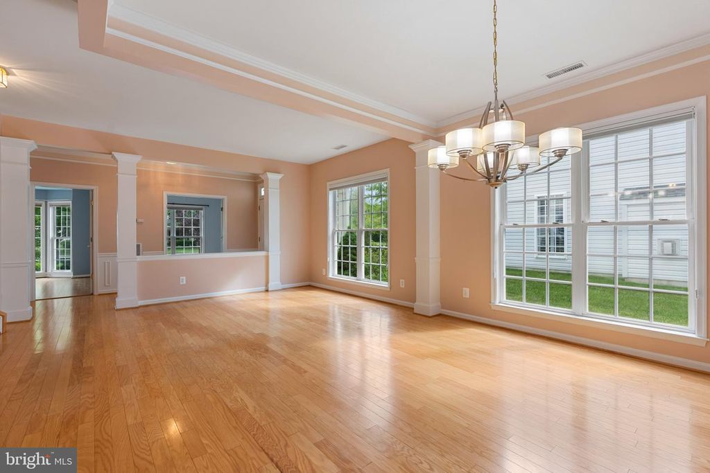Image 6 of property listing at 29684 SULLIVAN DR, Easton, MD 21601