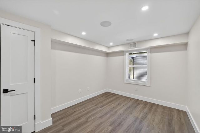 1114 OATES ST NE, Washington, DC 20002