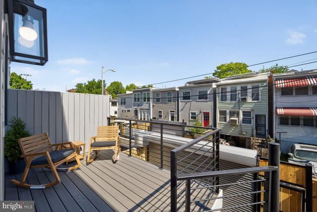 1114 OATES ST NE, Washington, DC 20002