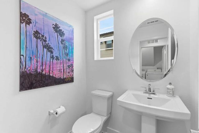 4367 Pacifica Way 2, Oceanside, CA 92056
