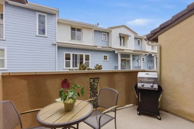 4367 Pacifica Way 2, Oceanside, CA 92056