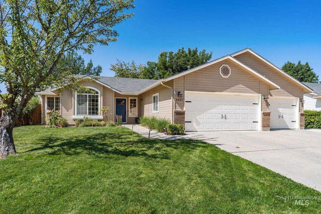 4467 S Falconrest Way, Boise, ID 83716