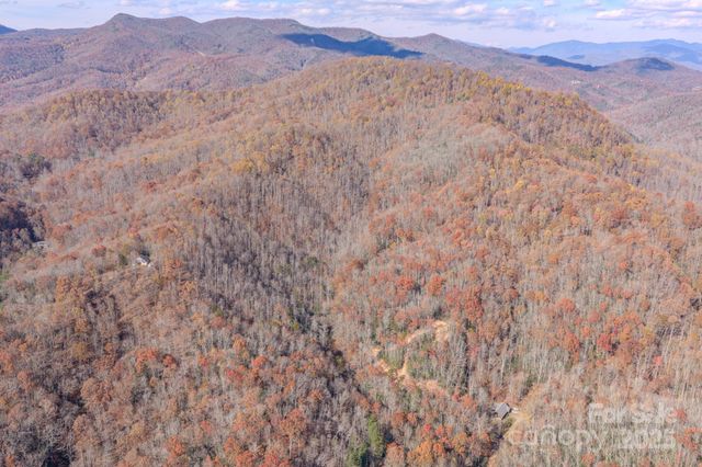 44 Alfalfa Trail, Fairview, NC 28730