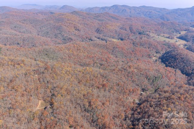 44 Alfalfa Trail, Fairview, NC 28730