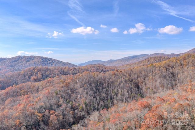 44 Alfalfa Trail, Fairview, NC 28730