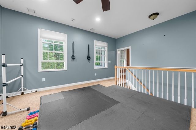 46 Everitts Hill Rd, Raritan Twp., NJ 08822