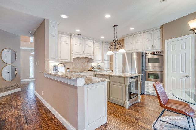 4408 Lost Creek Boulevard, Fort Worth, TX 76008