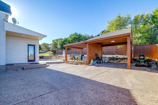 4408 Lost Creek Boulevard, Fort Worth, TX 76008