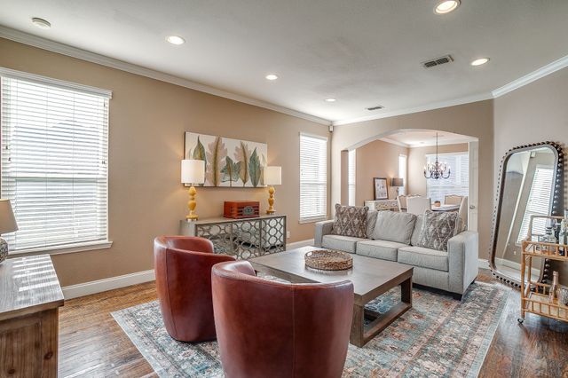 4408 Lost Creek Boulevard, Fort Worth, TX 76008