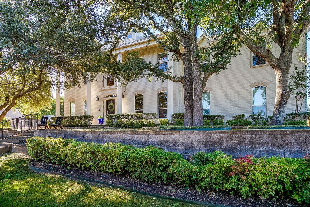 4408 Lost Creek Boulevard, Fort Worth, TX 76008