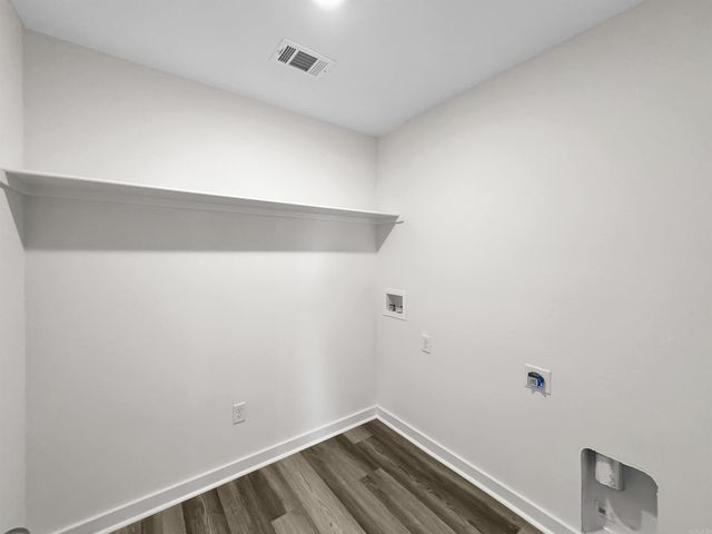 6320 Warwick Drive, Bryant, AR 72002