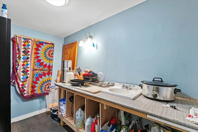 592 State Route 2, Shelburne, NH 03581