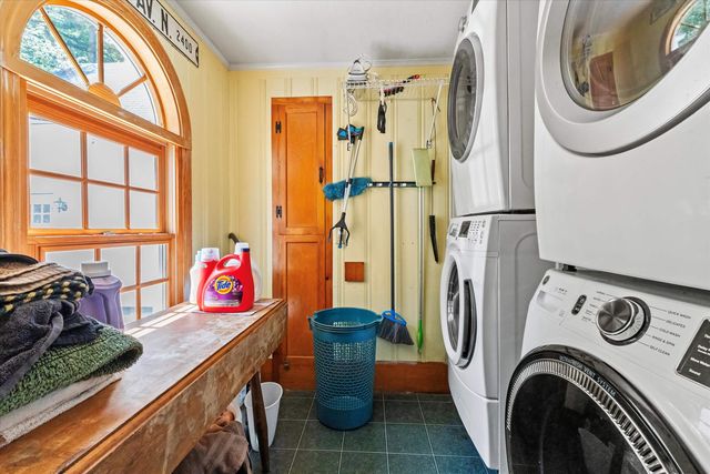 592 State Route 2, Shelburne, NH 03581