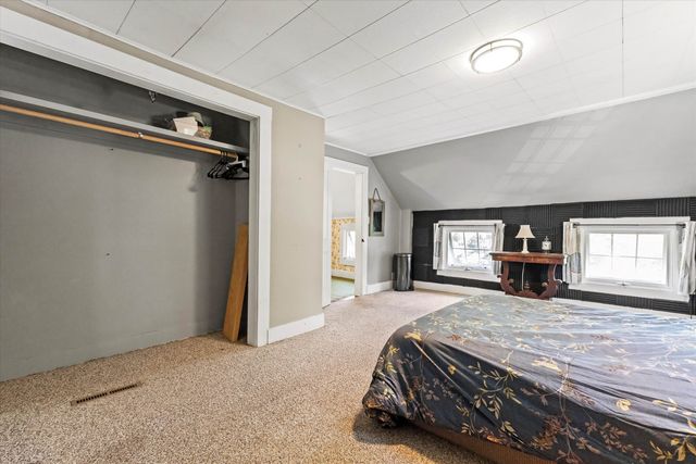 592 State Route 2, Shelburne, NH 03581