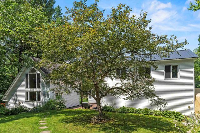 592 State Route 2, Shelburne, NH 03581