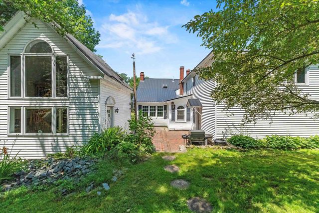 592 State Route 2, Shelburne, NH 03581