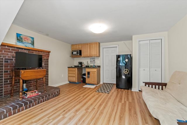 592 State Route 2, Shelburne, NH 03581