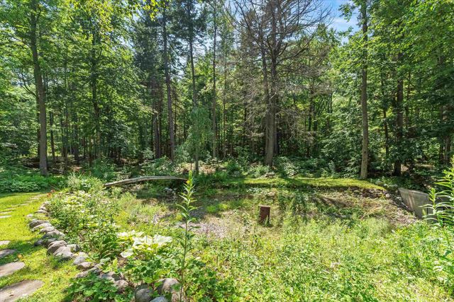 592 State Route 2, Shelburne, NH 03581