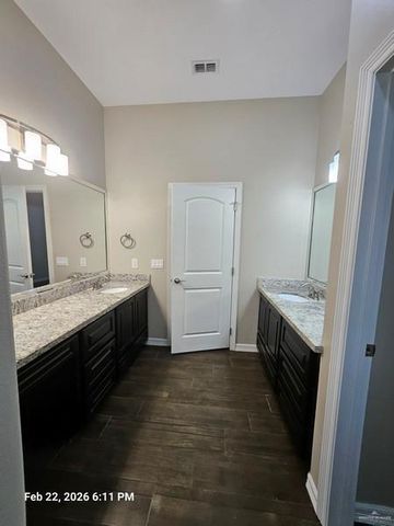 5310 San Diego Drive, Edinburg, TX 78542