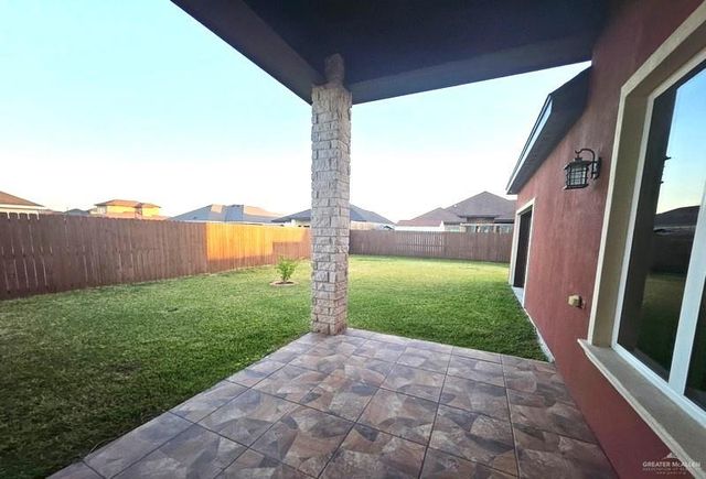 5310 San Diego Drive, Edinburg, TX 78542