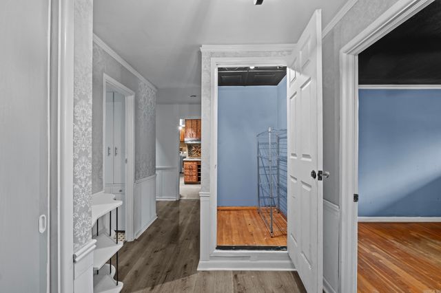 32 Lakeshore Drive, Little Rock, AR 72204