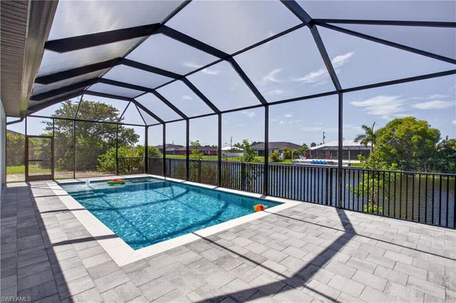 2836 SW 1st TER, Cape Coral, FL 33991