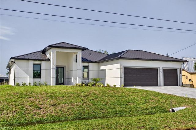 2836 SW 1st TER, Cape Coral, FL 33991