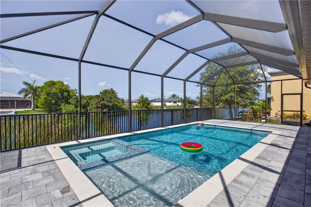 2836 SW 1st TER, Cape Coral, FL 33991