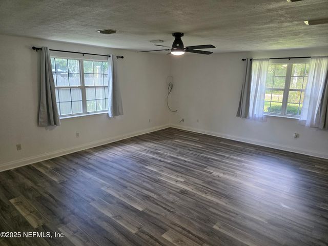 54038 CHARLES Street, Callahan, FL 32011