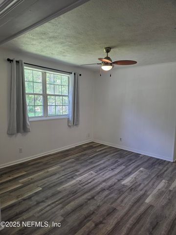 54038 CHARLES Street, Callahan, FL 32011