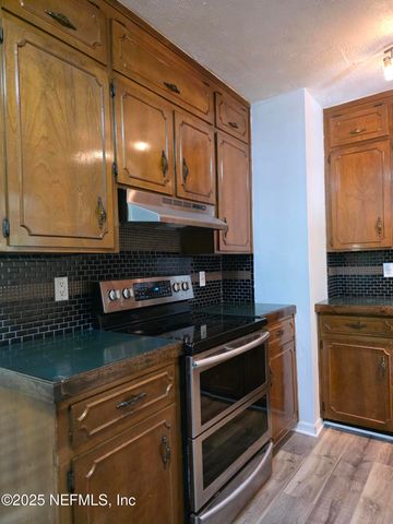 54038 CHARLES Street, Callahan, FL 32011