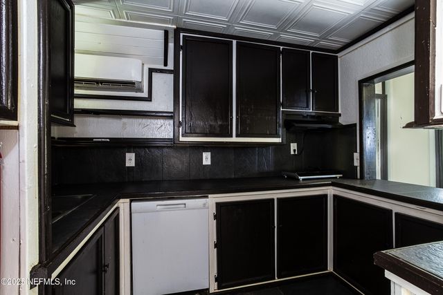 54038 CHARLES Street, Callahan, FL 32011