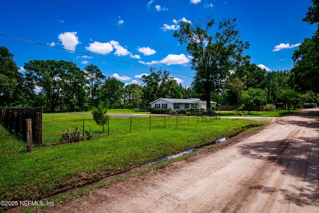 54038 CHARLES Street, Callahan, FL 32011