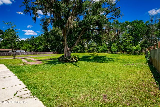 54038 CHARLES Street, Callahan, FL 32011