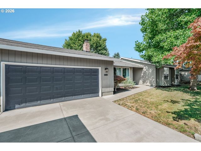 859 Ne KATHRYN St, Hillsboro, OR 97124