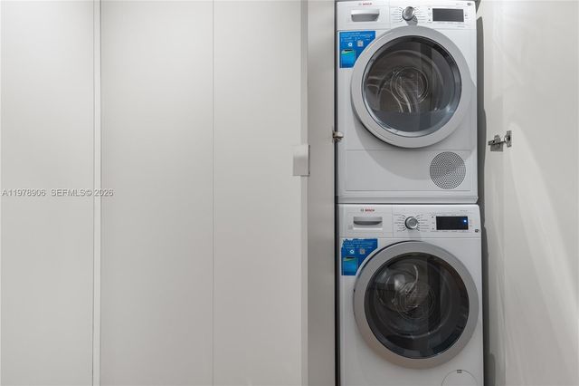 3 Island Ave 08L, Miami Beach, FL 33139