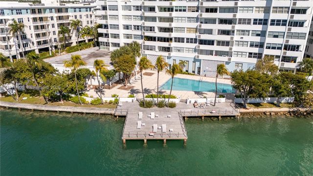 3 Island Ave 08L, Miami Beach, FL 33139