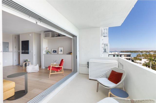 3 Island Ave 08L, Miami Beach, FL 33139