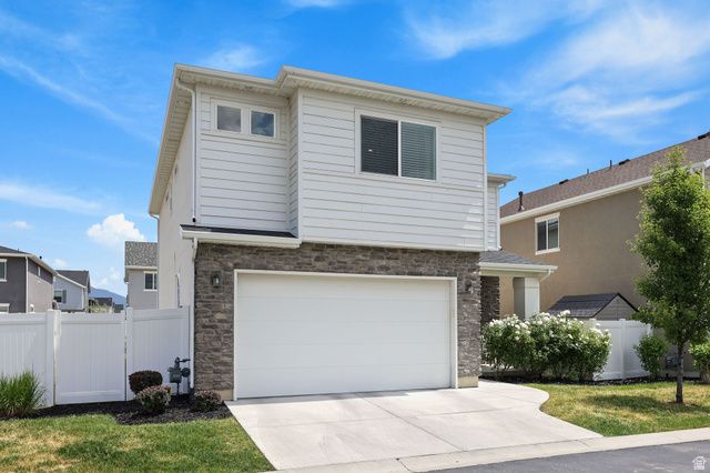 1624 W PARKVIEW DR, Syracuse, UT 84075