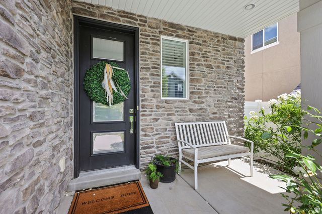 1624 W PARKVIEW DR, Syracuse, UT 84075