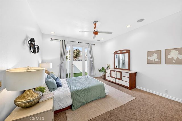 17 Clove Blossom, Irvine, CA 92604