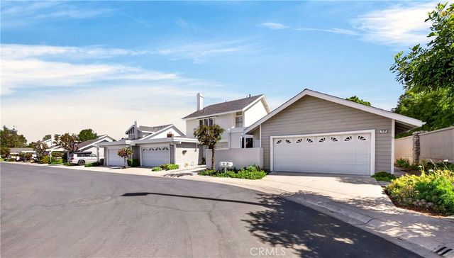 17 Clove Blossom, Irvine, CA 92604