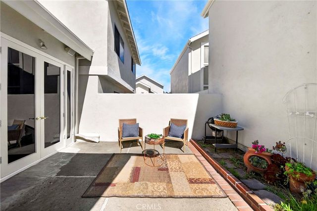 17 Clove Blossom, Irvine, CA 92604