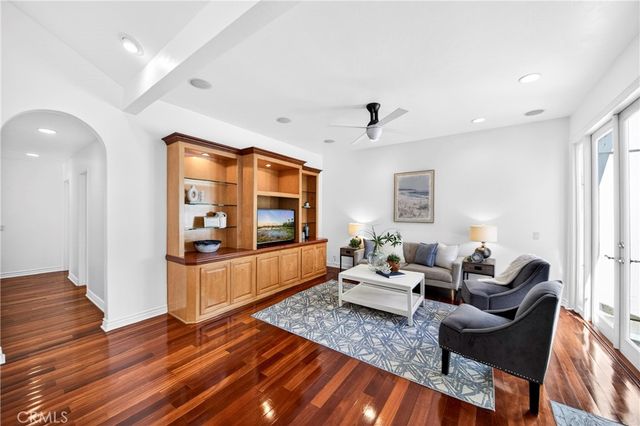 17 Clove Blossom, Irvine, CA 92604